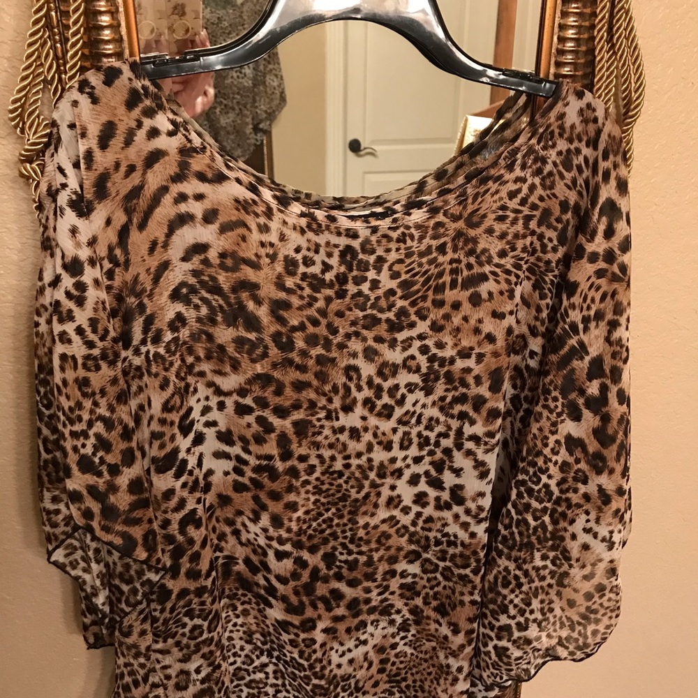 Cheetah blouse - Picture 2 of 4